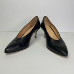 Women's | Iris & Ink | Low Stilettos Heel Pointed Toe |  Size 37 | Made In Italy